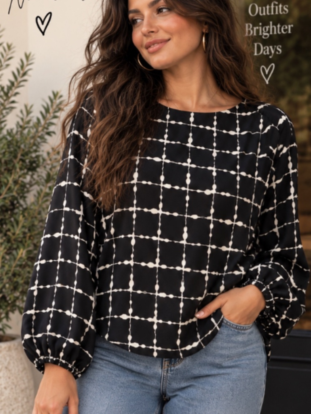 NWT Forever 21 Size Medium Split Overlap Back Long Sleeve Print Blouse Top